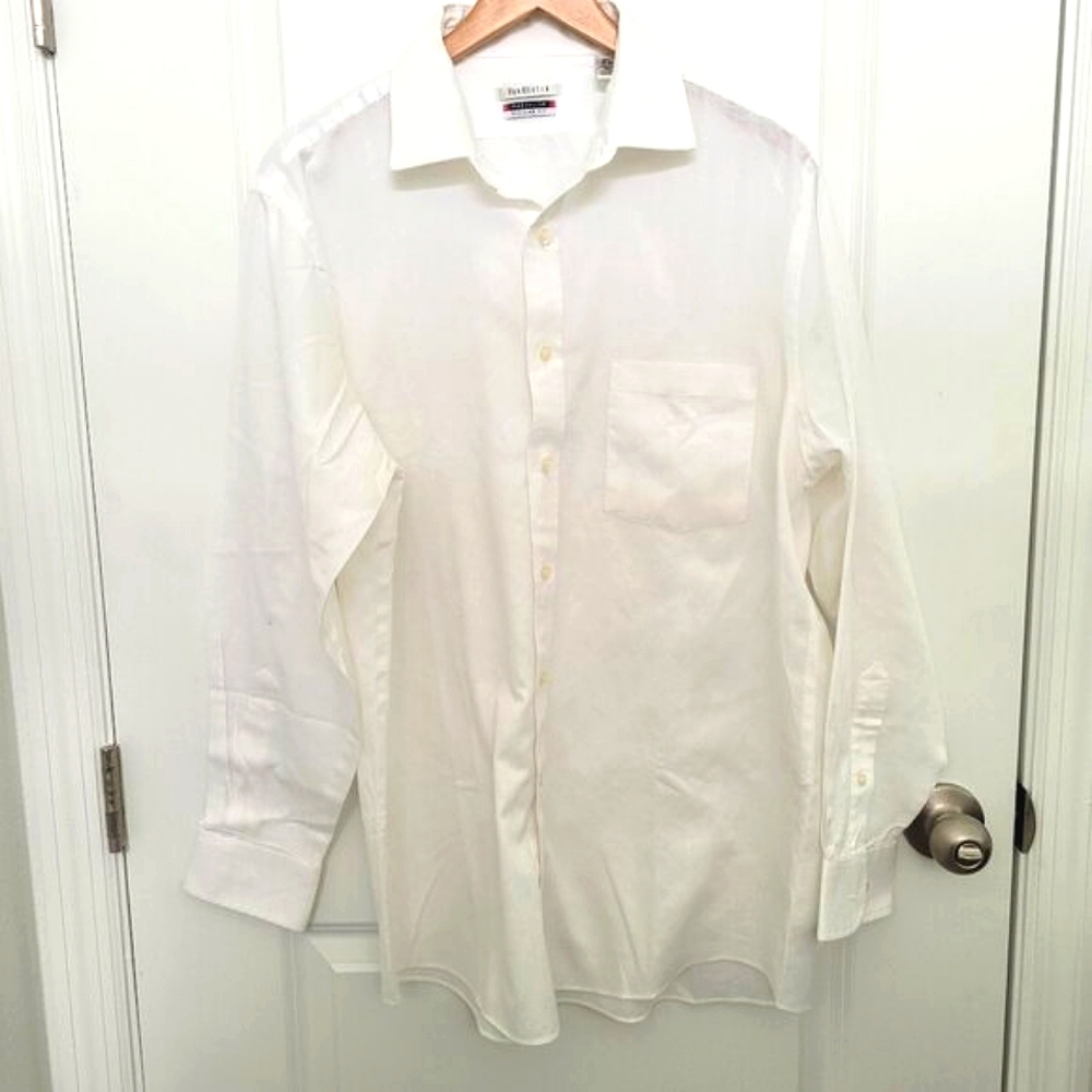 Van Heusen White Vertical Texture Flex Collar Regular Fit Button Up Shirt 15 1/2
